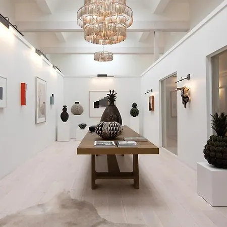Palace Modern At The Plaza - King 12