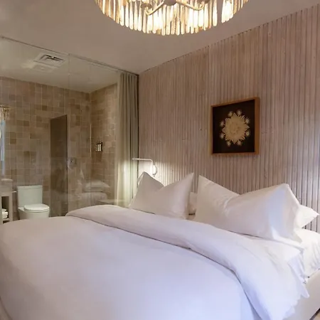 Palace Modern At The Plaza - King 12 *